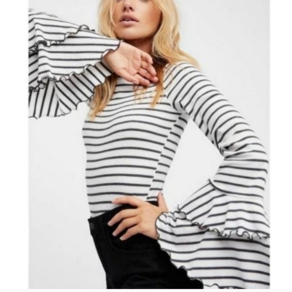 We The Free Good Find Ruffle Bell Sleeve Top - Picture 2 of 6